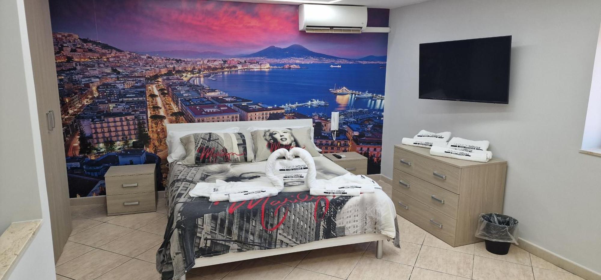 Ferienwohnung Fashion House Napoli Exterior foto
